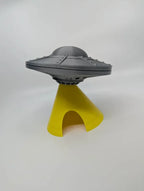 UFO Reptile Hide - Space-Themed Enclosure Décor - Terrarium Decor