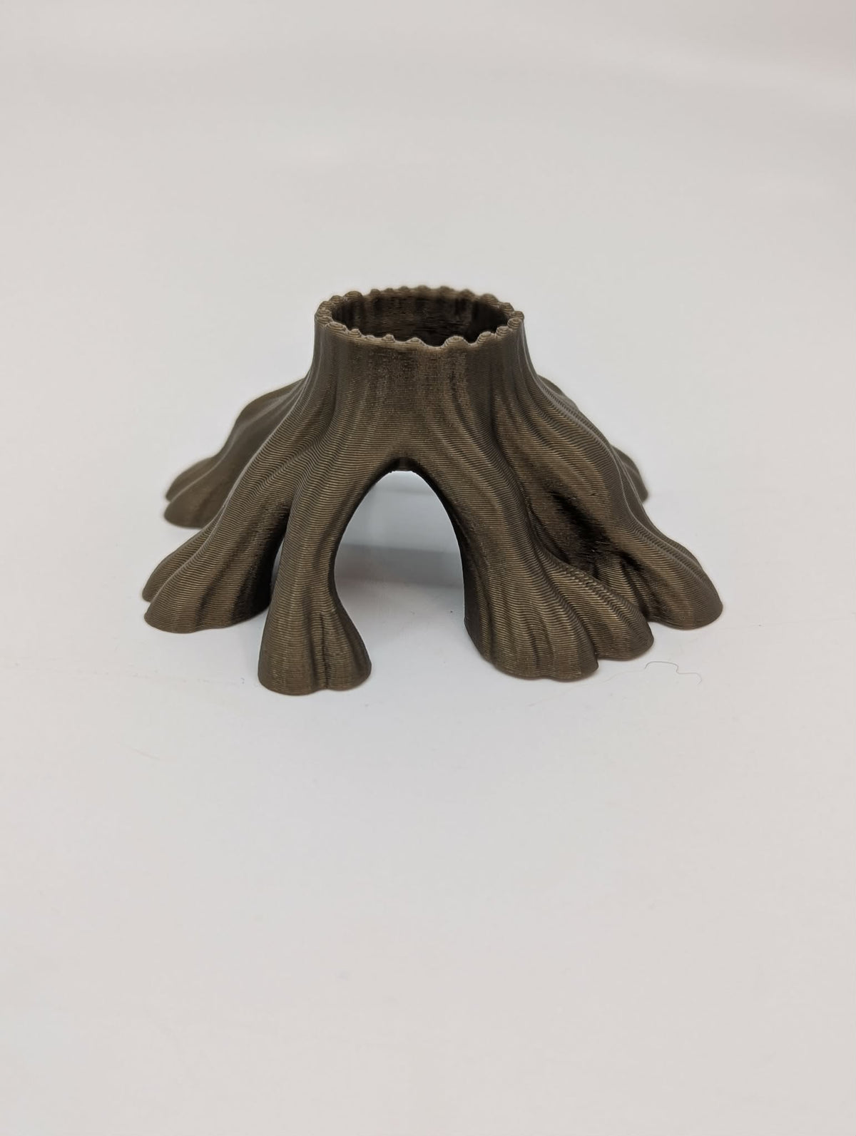 Tree Stump Planter Hide - Elevated Cave - Reptile Terrarium Decor